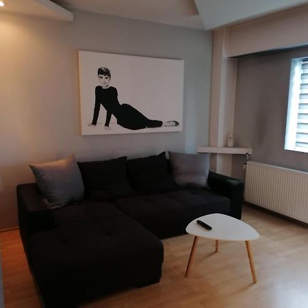 Ariana Apartment By EasyBucureşti Exterior foto